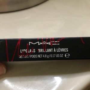 Mac Cosmetics Nicki Minaj Lipglass